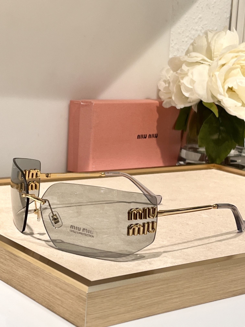 Miu miu Sunglasses